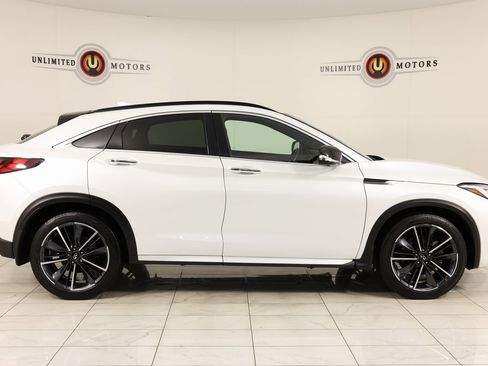 Used 2023 INFINITI QX55 Sensory w/ Lighting Package image 3