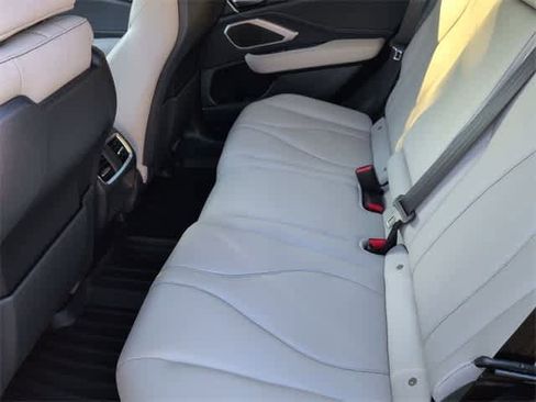 Certified 2025 Acura RDX SH-AWD image 19