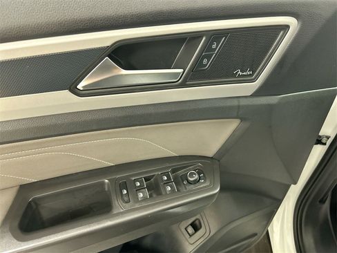 Certified 2023 Volkswagen Atlas SEL Premium image 18