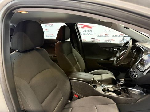 Used 2022 Chevrolet Malibu LT image 57