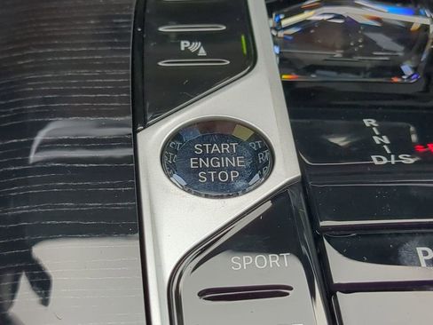 New 2026 BMW X7 xDrive40i w/ Executive Package image 29