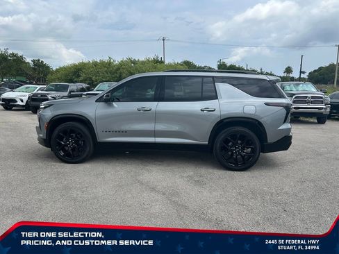 Certified 2024 Chevrolet Traverse RS AWD/4WD image 8