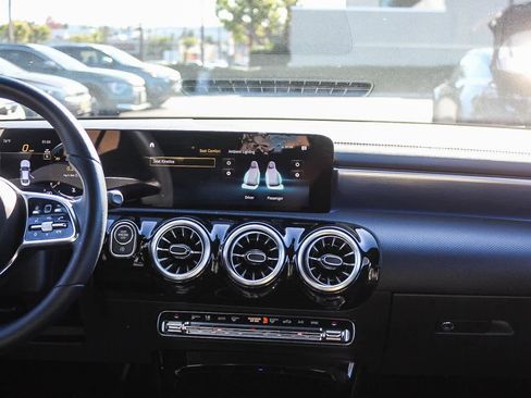 Used 2023 Mercedes-Benz CLA 250 CLA 250 image 17