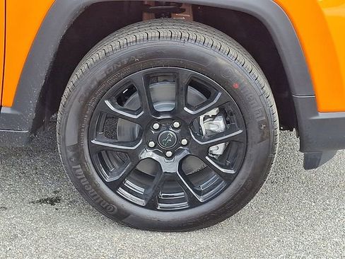 New 2026 Jeep Compass Latitude image 5