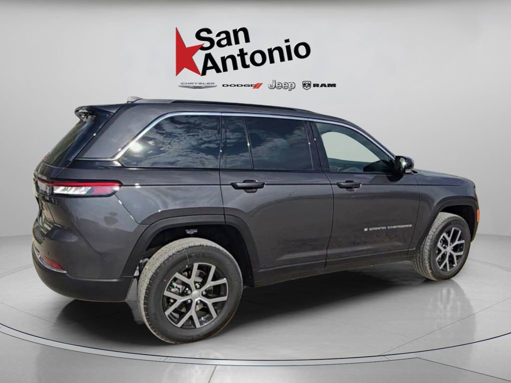 New 2025 Jeep Grand Cherokee Limited RWD image 15