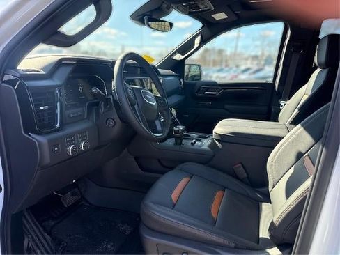 New 2026 GMC Sierra 1500 AT4 w/ Technology Package image 11