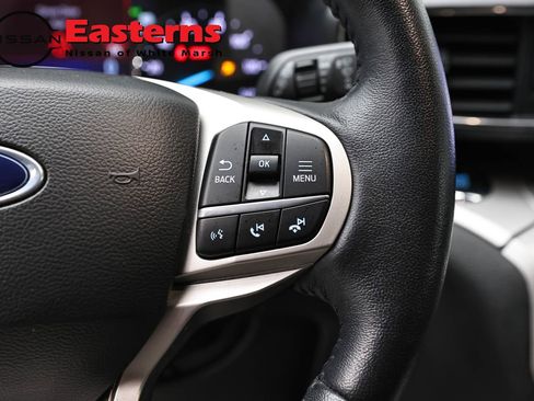 Used 2023 Ford Explorer XLT w/ Equipment Group 202A image 16