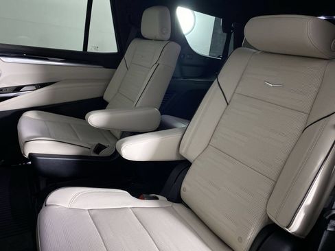 New 2026 Cadillac Escalade Sport w/ Touring Package AWD/4WD image 15