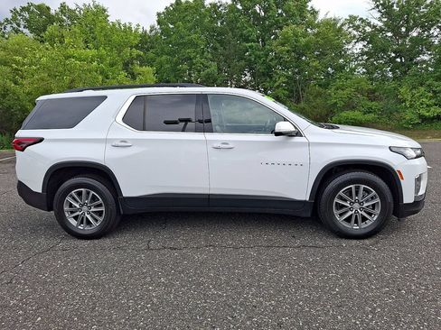 Used 2023 Chevrolet Traverse LT w/ LPO, Roadside Safety Package AWD/4WD image 7