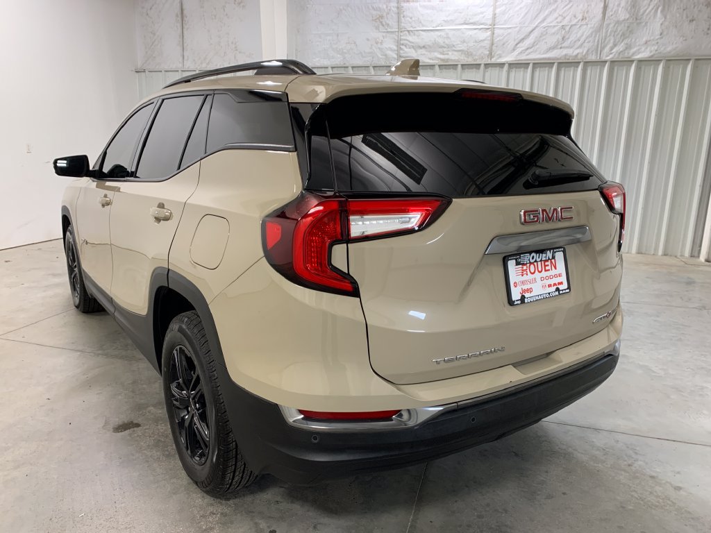 Used 2022 GMC Terrain AT4 w/ Infotainment Package II AWD/4WD image 28