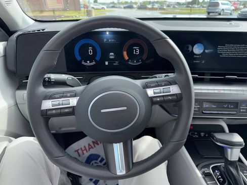 Used 2026 Hyundai Kona SEL Sport FWD image 17
