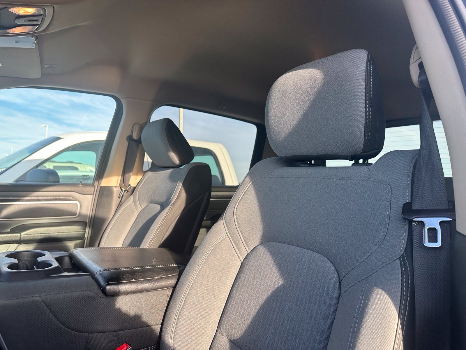 Used 2019 RAM 1500 Big Horn AWD/4WD image 5