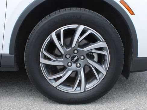 Used 2023 Lincoln Corsair AWD w/ Equipment Group 101A image 39