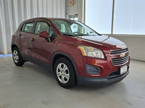 Used 2016 Chevrolet Trax LS FWD image 4