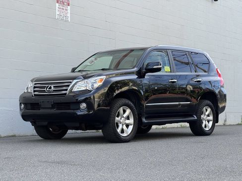 Used 2013 Lexus GX 460 image 2