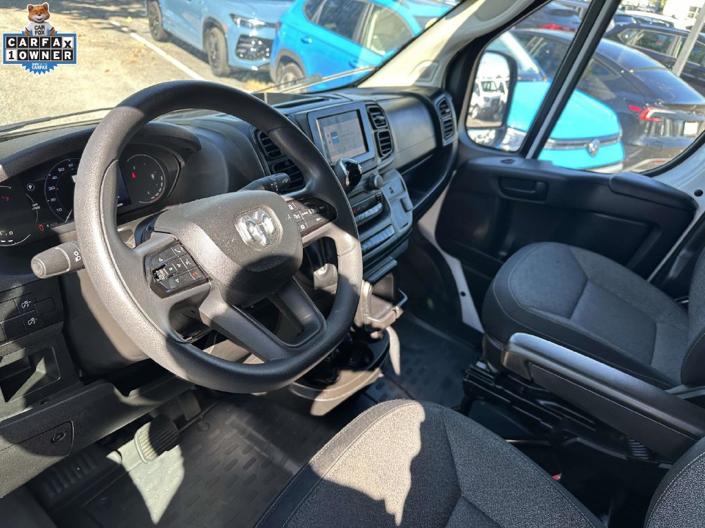 Used 2025 RAM ProMaster 2500 w/ U-Haul Equipment Group FWD image 13
