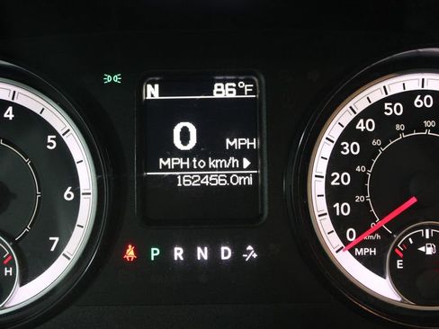 Used 2017 RAM 1500 Classic SLT AWD/4WD image 19