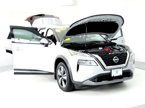 Used 2022 Nissan Rogue SL w/ SL Premium Package AWD/4WD image 9