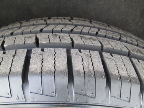 Used 2012 Jeep Grand Cherokee Laredo image 9