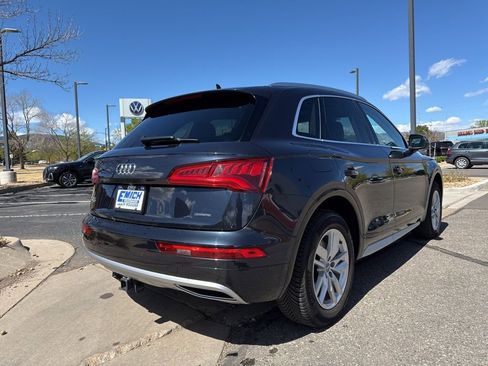 Used 2020 Audi Q5 2.0T Premium w/ Convenience Package image 5