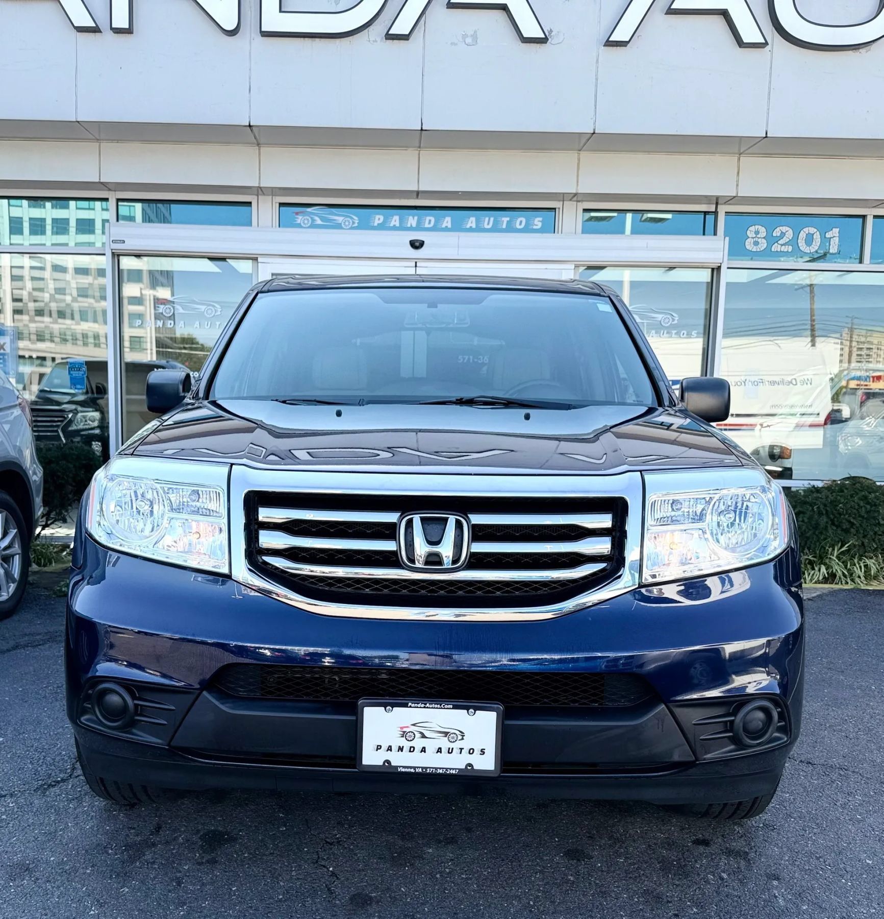 Used 2014 Honda Pilot LX image 2