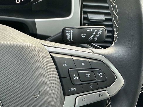 Used 2022 Volkswagen Atlas SE image 37