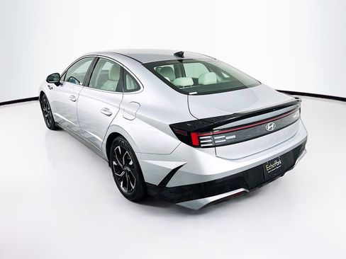 Used 2025 Hyundai Sonata SEL FWD image 5
