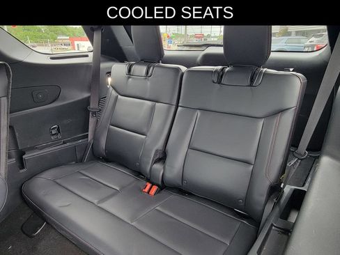 Used 2025 Ford Explorer ST AWD/4WD image 12