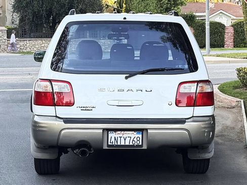 Used 2001 Subaru Forester S image 6