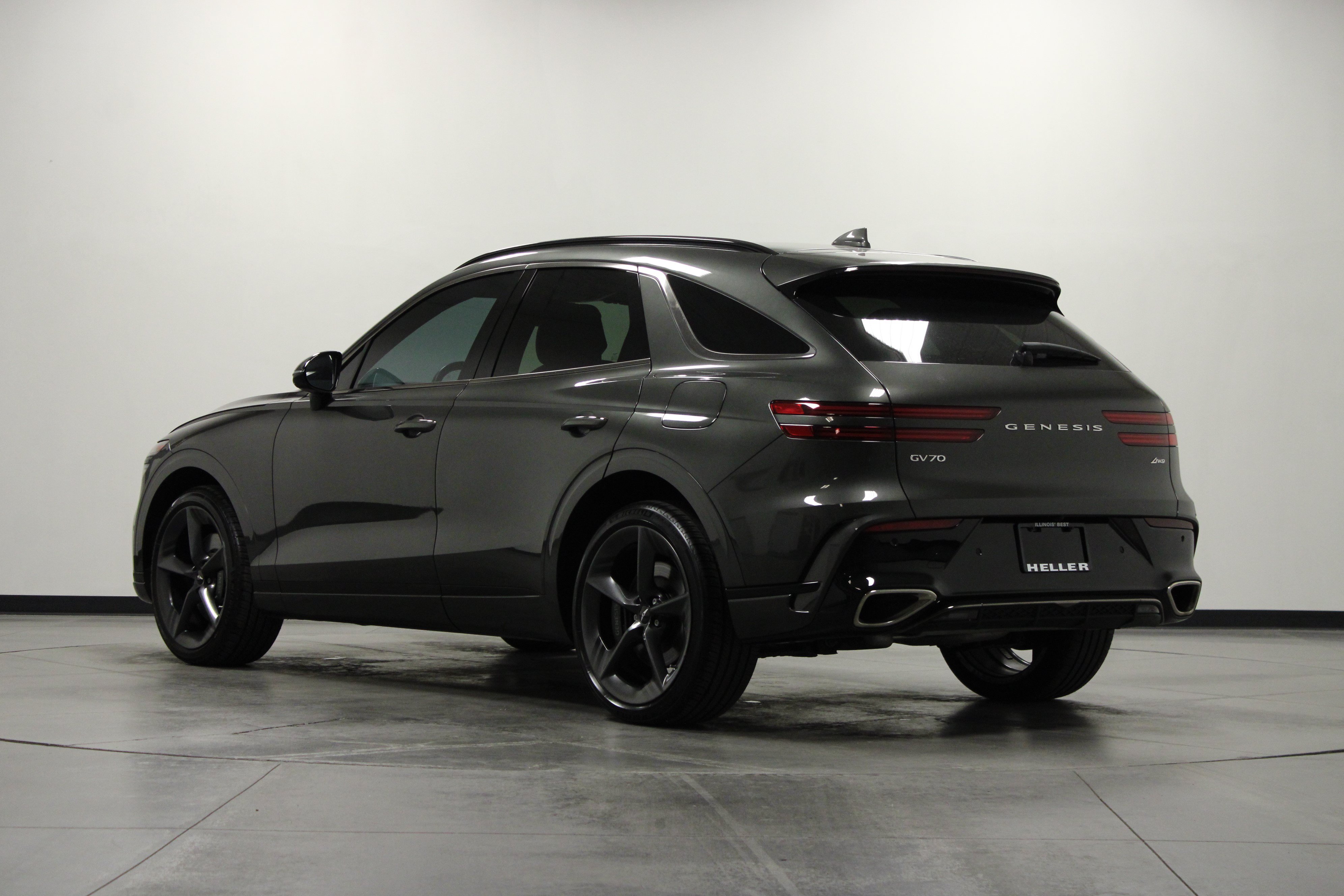 Used 2026 Genesis GV70 2.5T Sport Prestige AWD/4WD image 6
