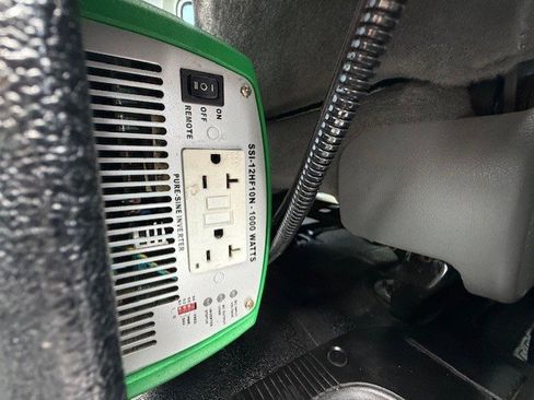 Used 2014 Ford E-150 and Econoline 150 w/ Power Group image 14