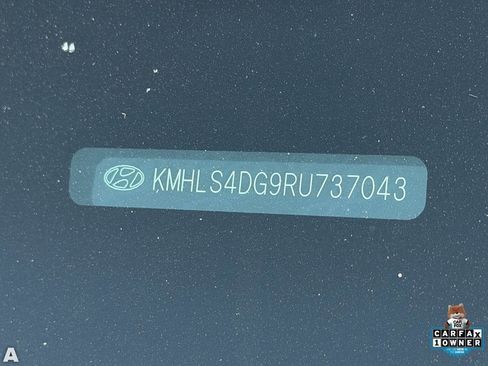 Used 2024 Hyundai Elantra SEL w/ Convenience Package FWD image 12