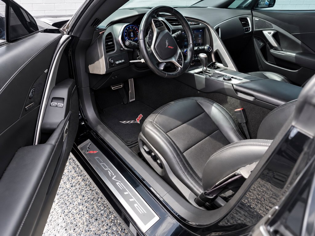 Used 2014 Chevrolet Corvette Stingray Coupe w/ 3LT Preferred Equipment Group RWD image 9