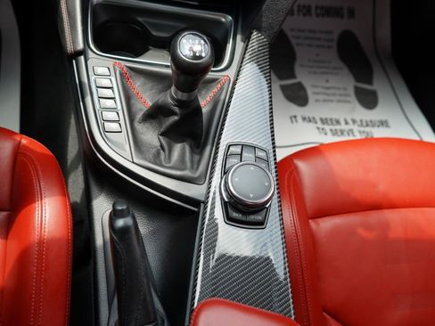 Used 2017 BMW M3 w/ Executive Package RWD image 71