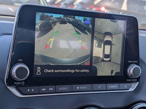 New 2025 Nissan Sentra SR w/ SR Premium Package image 12