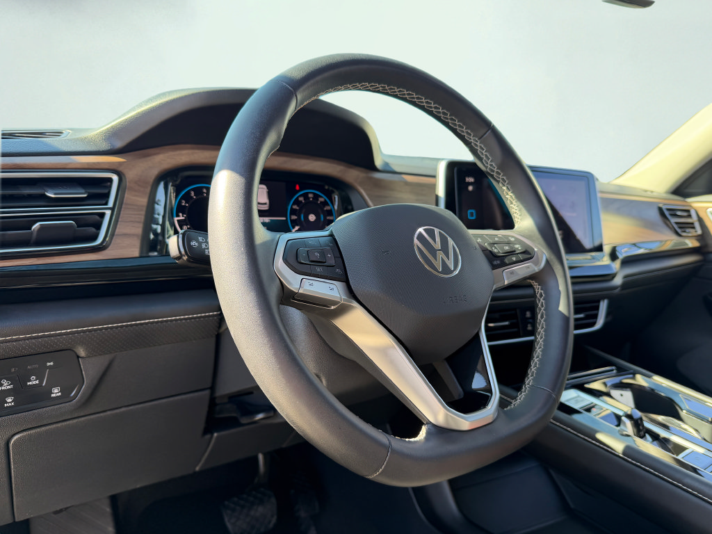 Used 2026 Volkswagen Atlas SE AWD/4WD image 33