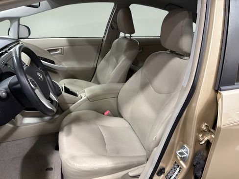 Used 2010 Toyota Prius One FWD image 12