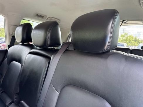 Used 2023 Nissan Armada SV RWD image 18