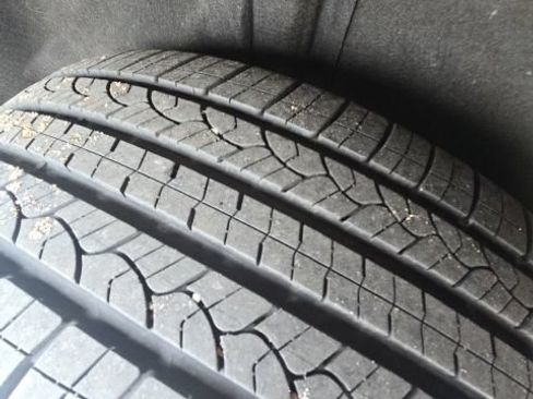 Used 2023 Buick Enclave Essence w/ LPO, Floor Liner Package FWD image 10