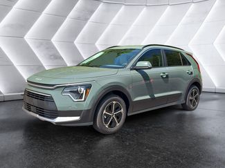 New 2026 Kia Niro EX FWD video 1