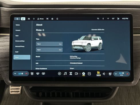 Used 2023 Rivian R1S Adventure AWD/4WD image 29