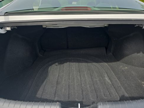 Used 2025 Hyundai Elantra SEL image 13