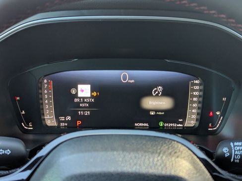 Used 2025 Honda Pilot Black Edition image 24