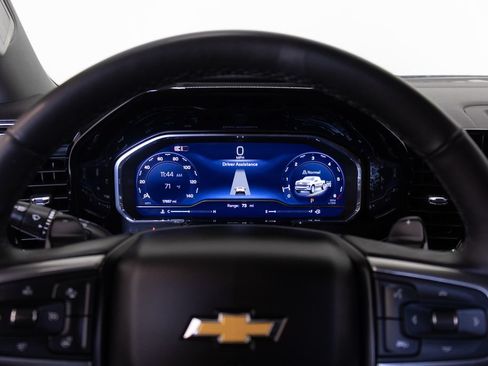 Used 2024 Chevrolet Silverado 1500 LTZ AWD/4WD image 30