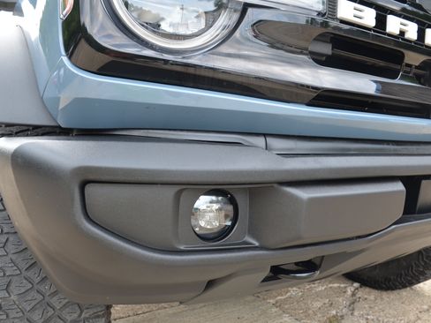 Used 2023 Ford Bronco Outer Banks w/ Sasquatch Package AWD/4WD image 8