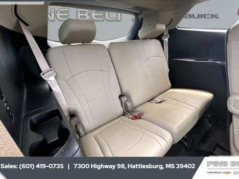 Used 2020 Buick Enclave Essence w/ Sport Touring Edition FWD image 21