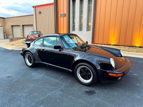 Used 1987 Porsche 911 Carrera image 8