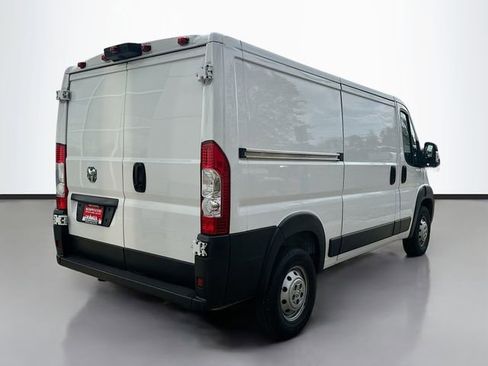 Used 2023 RAM ProMaster 2500 w/ Convenience Group image 6