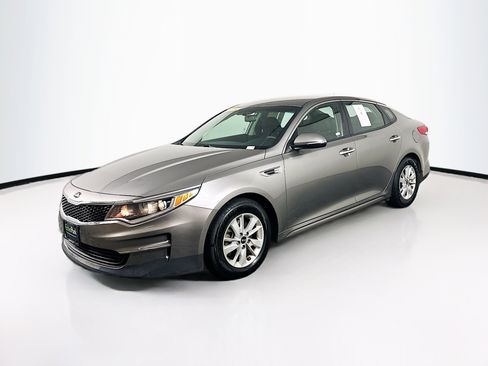 Used 2016 Kia Optima LX image 3