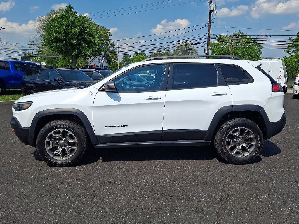 Used 2021 Jeep Cherokee Trailhawk w/ Sun, Sound & Nav Group AWD/4WD image 8